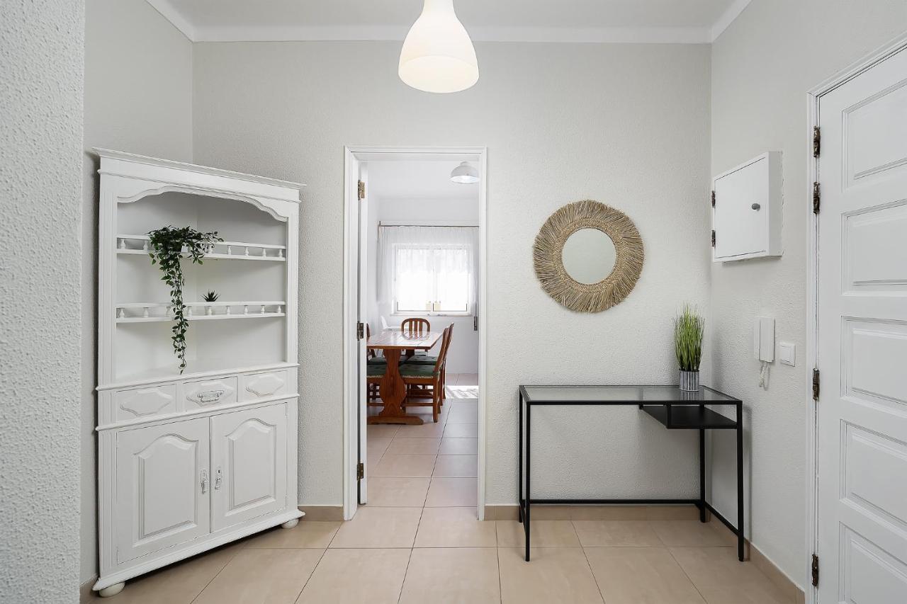Tranquil View Apartment By Lovelystay Quarteira Exteriör bild